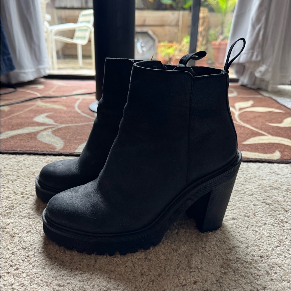 Dr. Martens Black Magdalena Chunky Sole Boots - Picture 4 of 7